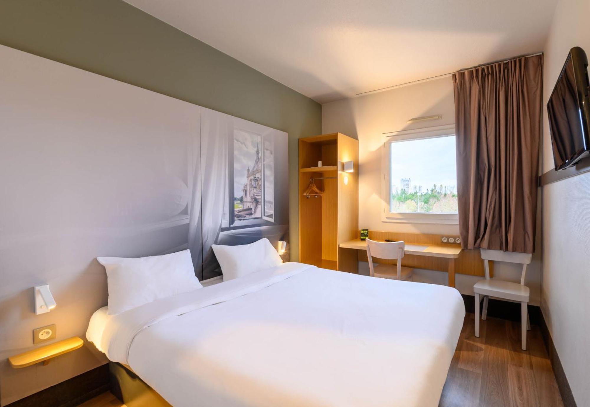 B&B Hotel Creil Chantilly Екстер'єр фото