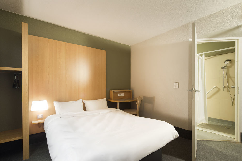 B&B Hotel Creil Chantilly Екстер'єр фото