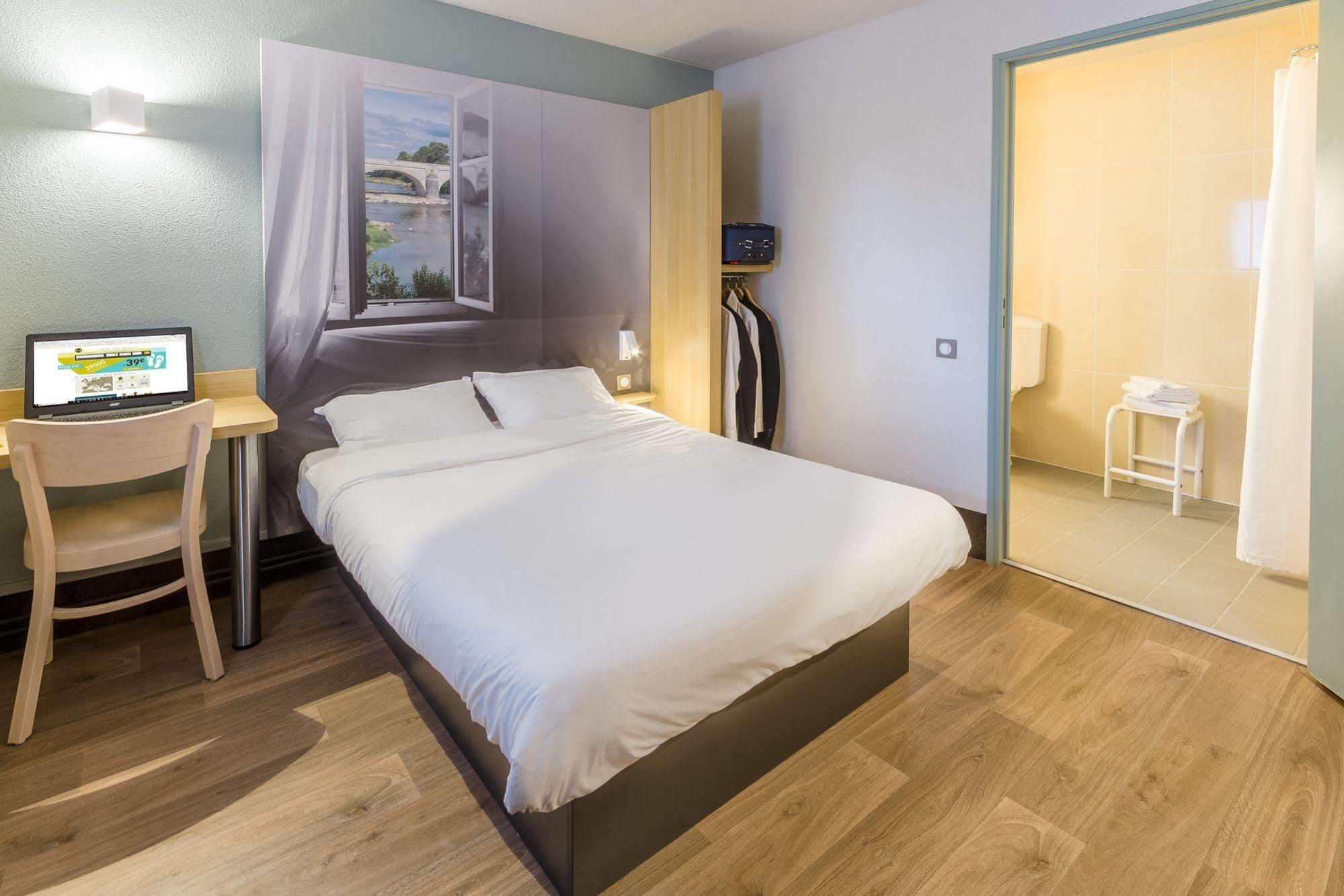 B&B Hotel Creil Chantilly Екстер'єр фото